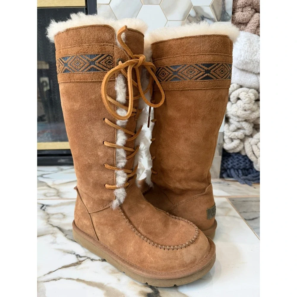 UGG Tularosa Tall Boots Women 6 Chestnut Suede Sheepskin Lace Up Geometric Print